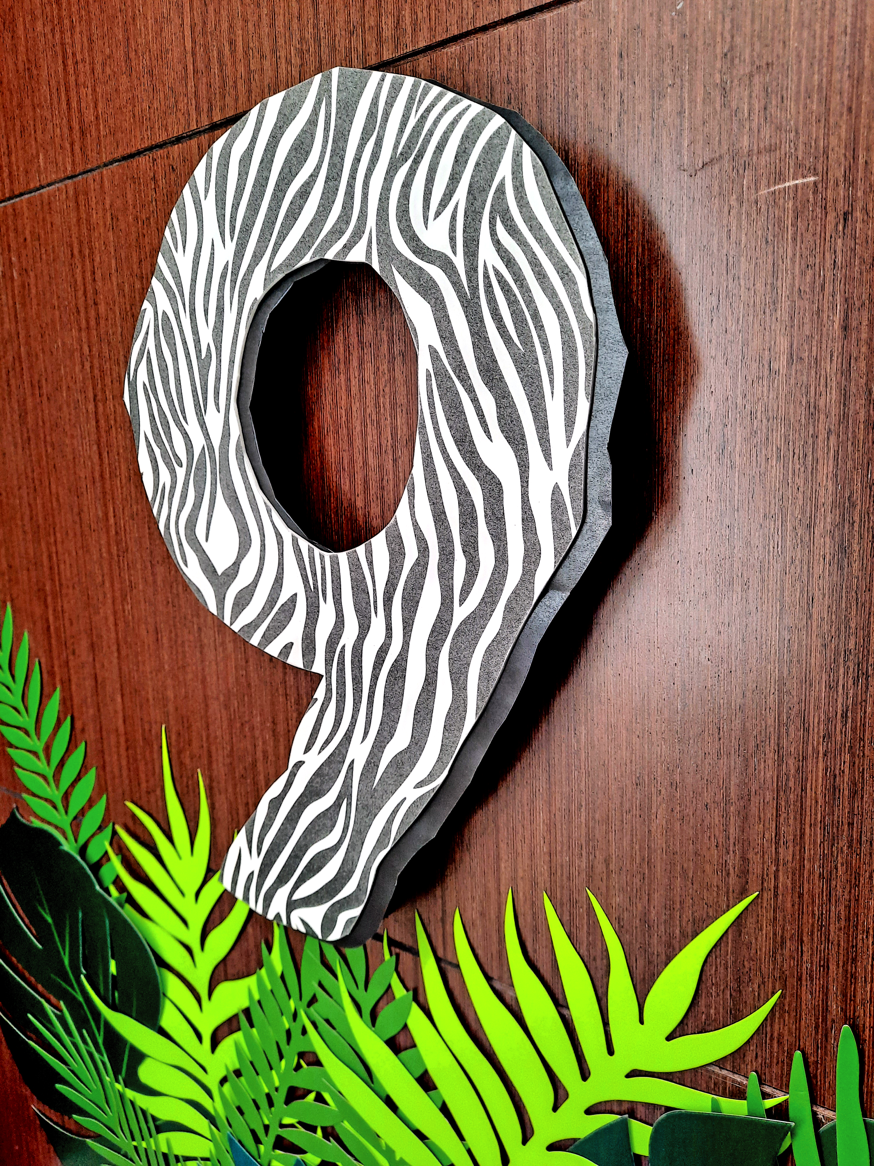 NUMERO 9