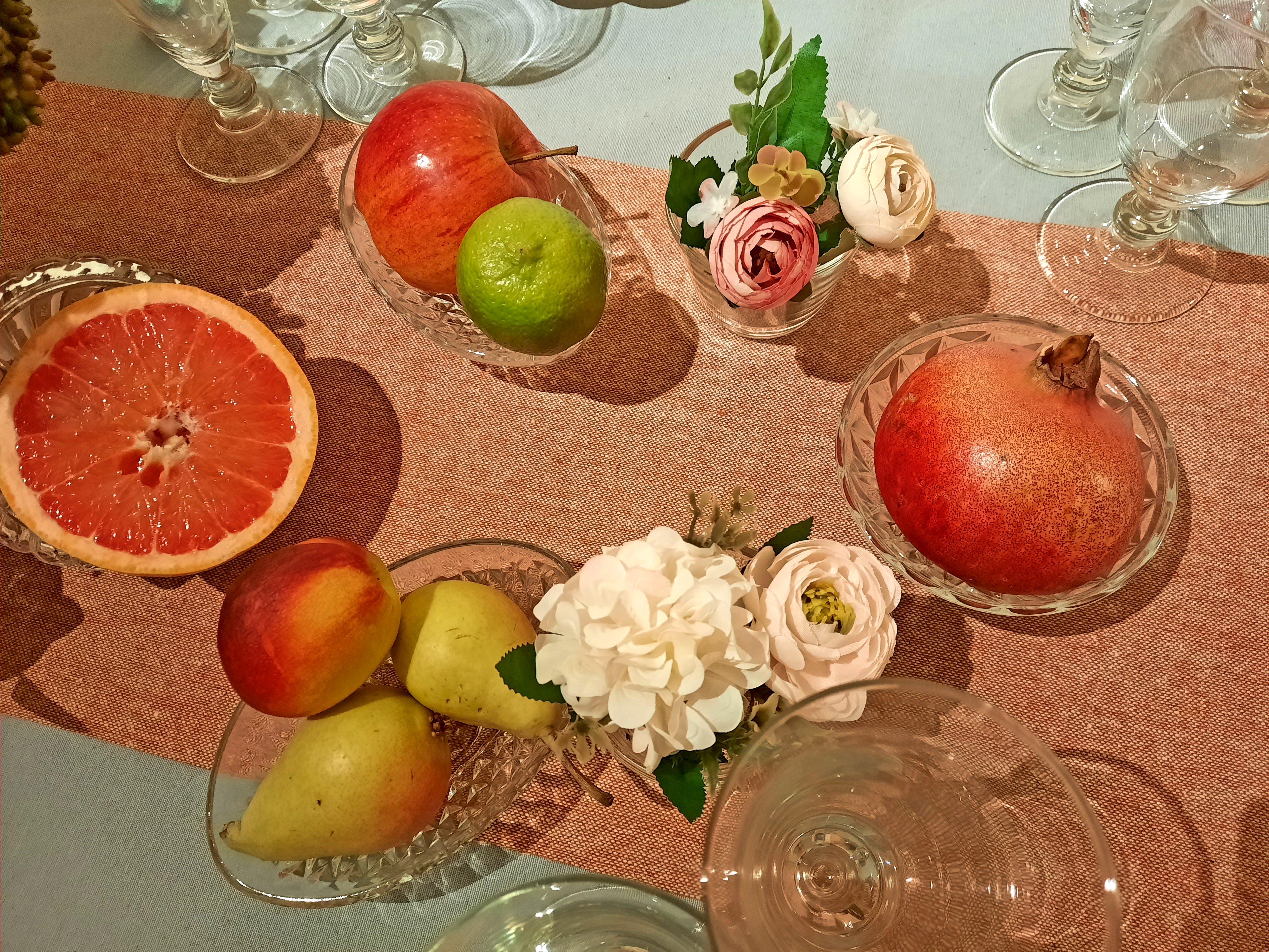 DETALLE FRUTAS Y CRISTALERA