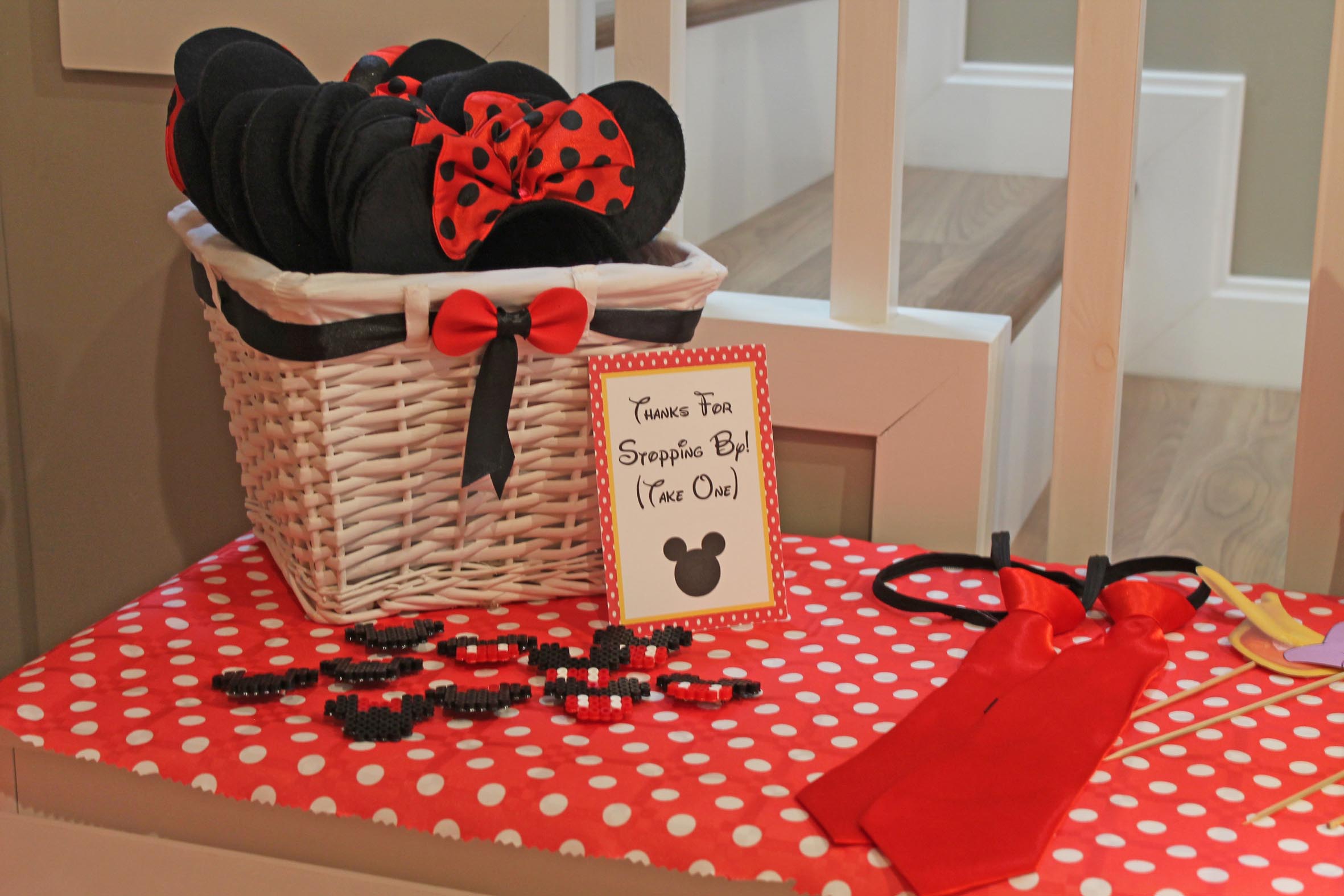 MickeyMouse