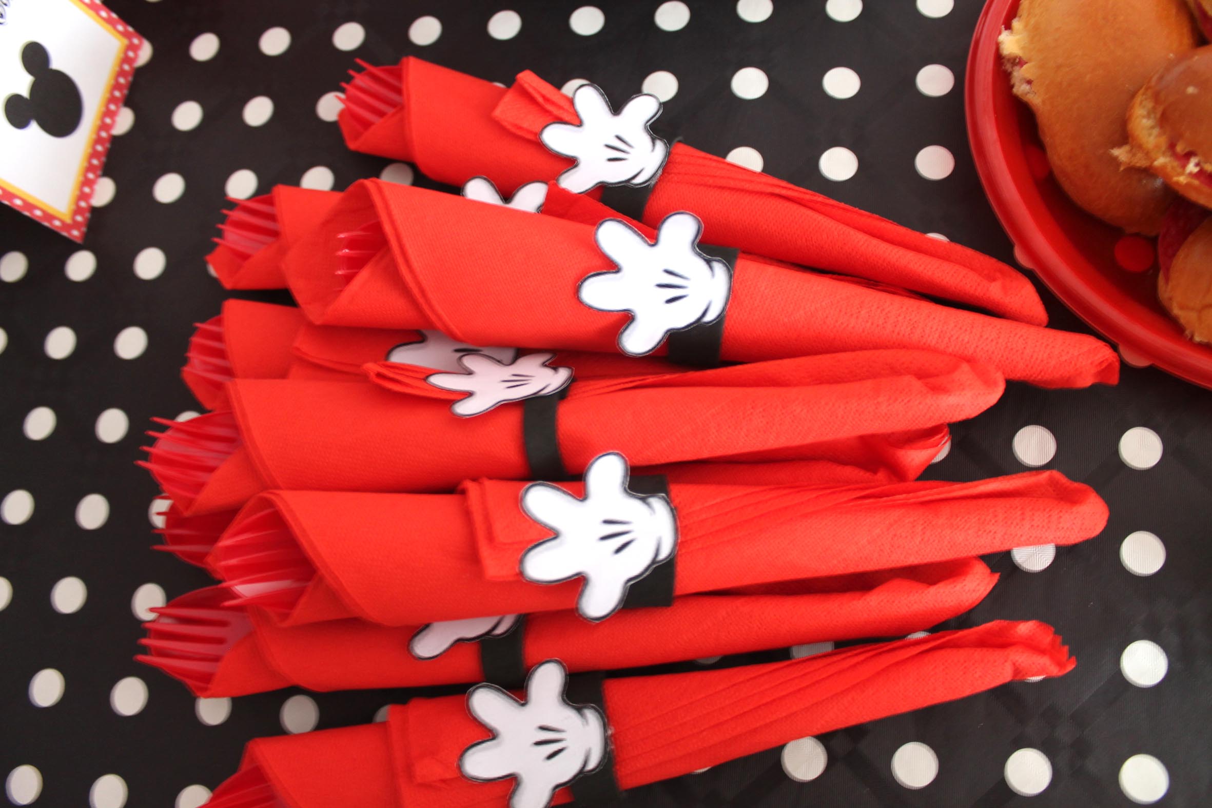 MickeyMouse